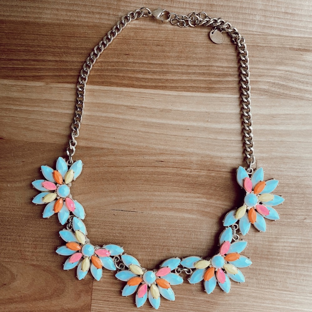 Adorable necklace 💫